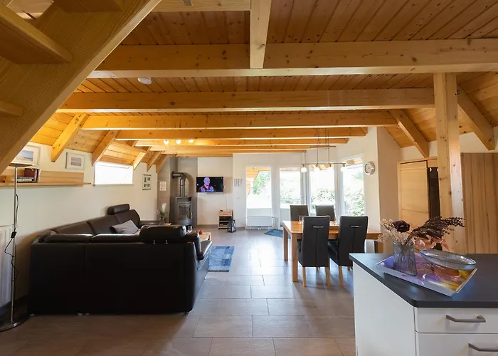 بيت للعطل Mellumplate 52 *